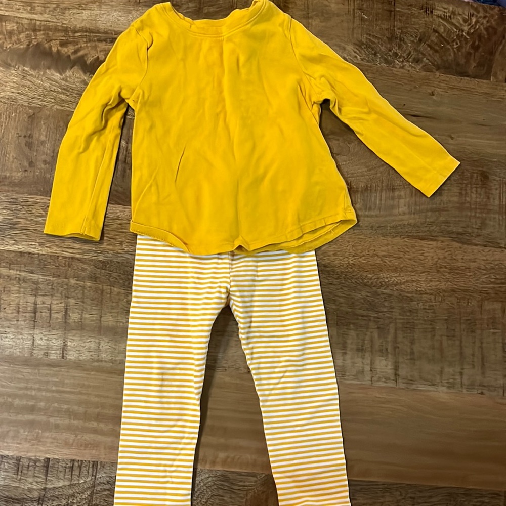 Old Navy Outfit 2T